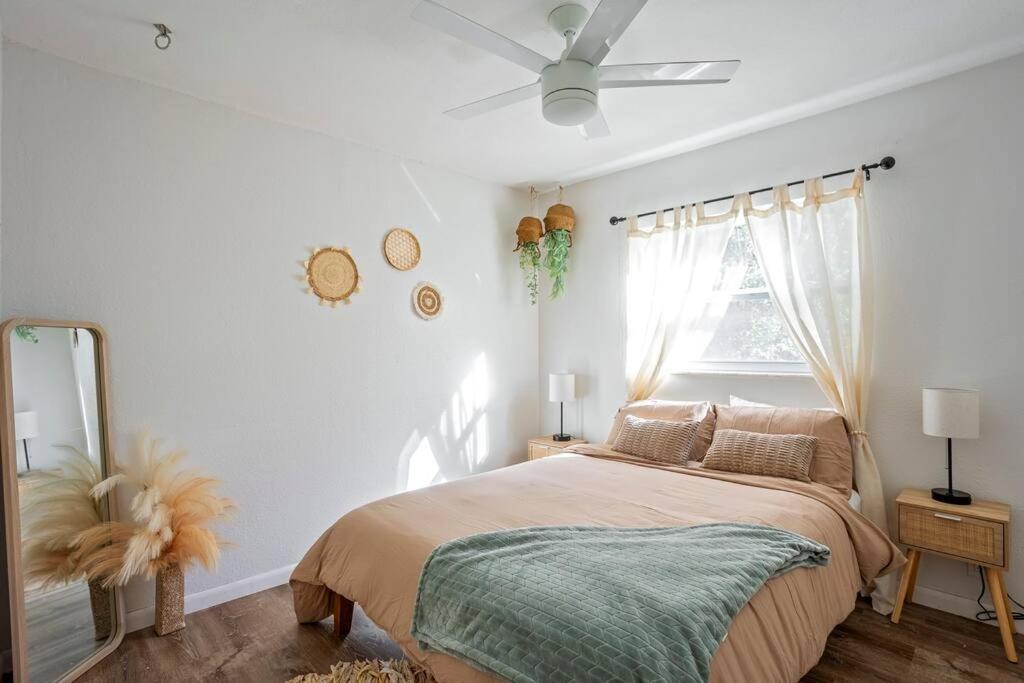 Cozy Lakefront Home W/ Pool -7 Mins From Legoland Winter Haven Dış mekan fotoğraf