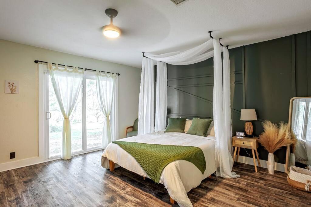 Cozy Lakefront Home W/ Pool -7 Mins From Legoland Winter Haven Dış mekan fotoğraf