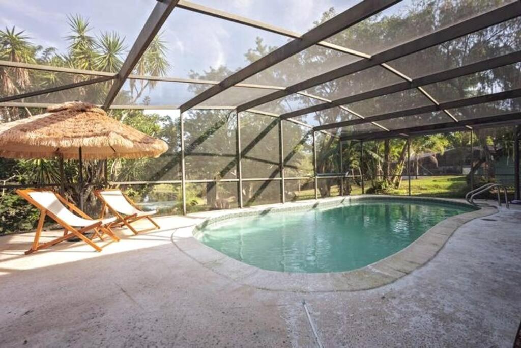 Cozy Lakefront Home W/ Pool -7 Mins From Legoland Winter Haven Dış mekan fotoğraf