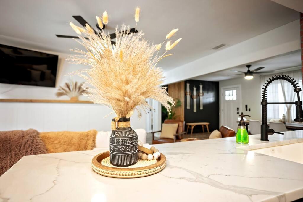 Cozy Lakefront Home W/ Pool -7 Mins From Legoland Winter Haven Dış mekan fotoğraf